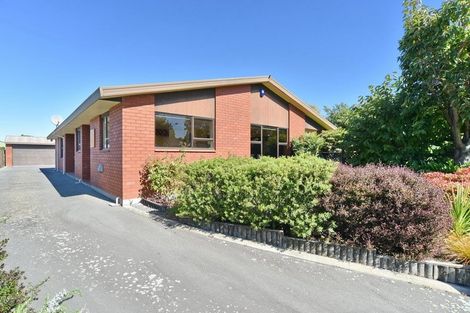 Photo of property in 2 Rex Place, Rangiora, 7400