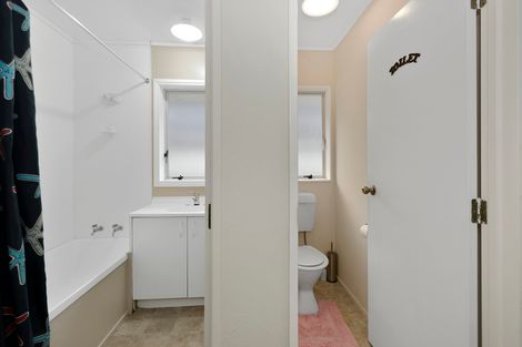 Photo of property in 24a Wai Iti Place, Clendon Park, Auckland, 2103