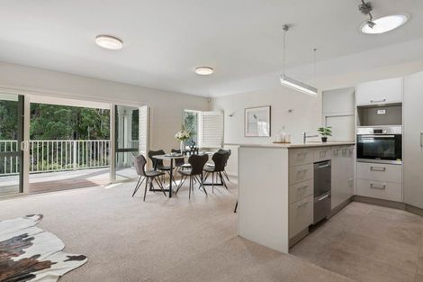 Photo of property in 8 Eaves Bush Parade, Orewa, 0931
