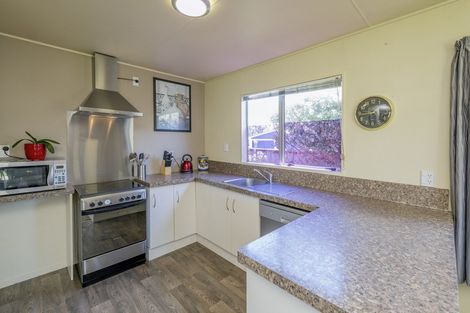 Photo of property in 40 Norbiton Road, Foxton, 4814