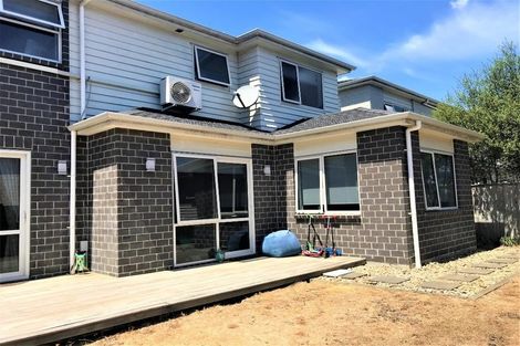 Photo of property in 21e Stamford Crescent, Flat Bush, Auckland, 2019