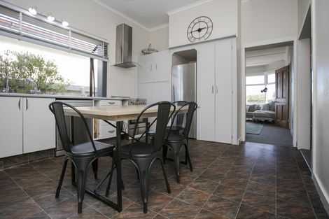 Photo of property in 21 Plunket Street, Saint Kilda, Dunedin, 9012