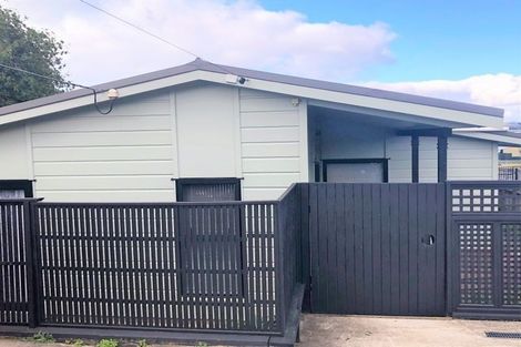 Photo of property in 47 Jaemont Avenue, Te Atatu South, Auckland, 0610