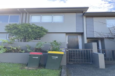 Photo of property in 11/1 Gracechurch Drive, Flat Bush, Auckland, 2016