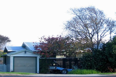 Photo of property in 408 Te Moana Road, Waikanae, 5036