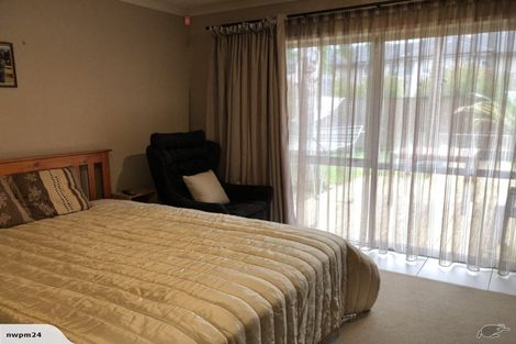 Photo of property in 3 Amapur Place, Flat Bush, Auckland, 2019
