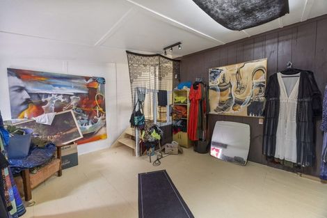 Photo of property in 96 Bridge Street, Eltham, 4322