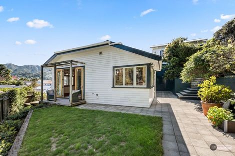 Photo of property in 65 Bombay Street, Ngaio, Wellington, 6035