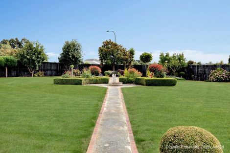 Photo of property in 15 Riverside Way, Amberley, 7410