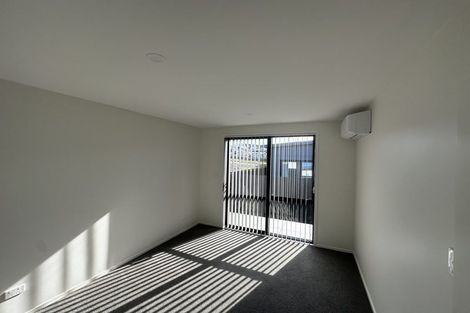 Photo of property in 25 Olearia Street, Totara Park, 2019