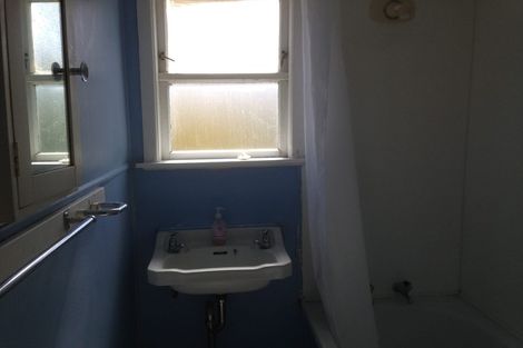 Photo of property in 108 Te Rangitautahanga Road, Turangi, 3334