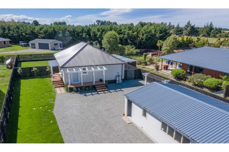Photo of property in 2568 Bealey Road, Hororata, Darfield, 7572