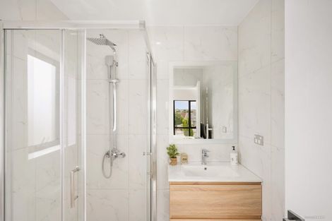 Photo of property in 27a Ben Lora Place, Mangere East, Auckland, 2024