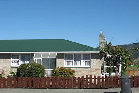 Photo of property in 5 Coronation Street, Waimate, 7924