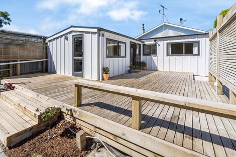 Photo of property in 74 Waerenga Road, Otaki, 5512