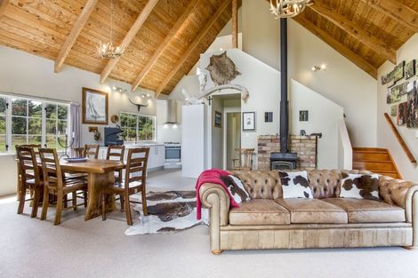 Photo of property in 708 Wilson Road, South Head, Helensville, 0874