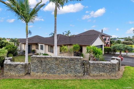 Photo of property in 2 Stellamaris Way, Shamrock Park, Auckland, 2013