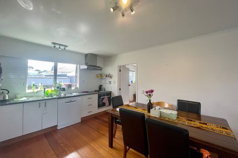 Photo of property in 2/35 Pah Road, Papatoetoe, Auckland, 2025