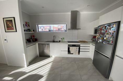 Photo of property in 10 Piko Lane, Hobsonville, Auckland, 0616