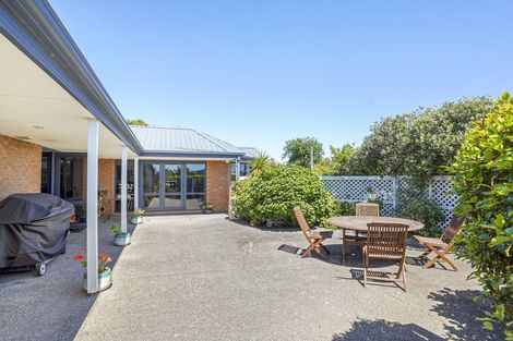 Photo of property in 3 Johnson Avenue, Amberley, 7410