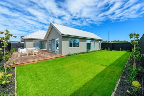 Photo of property in 22 Guinea Drive, Prebbleton, 7676