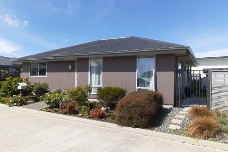 Photo of property in 2 Holly Way, Tahunanui, Nelson, 7011