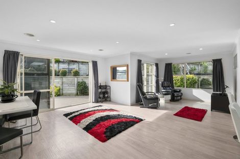 Photo of property in 15 Datum Way, Paraparaumu, 5032