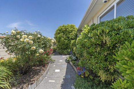 Photo of property in 50 Leslie Street, Waitara, 4320