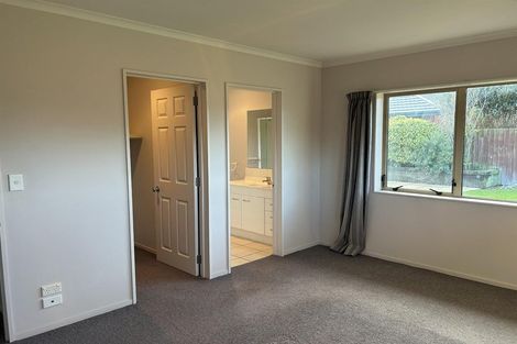 Photo of property in 6 Marsack Crescent, Halswell, Christchurch, 8025