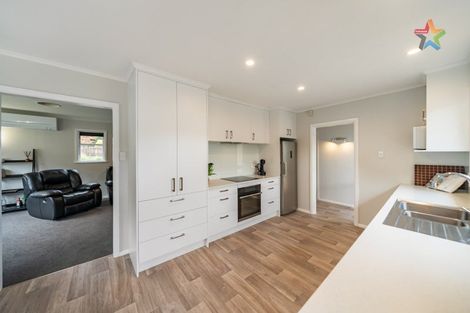 Photo of property in 66 Thomas Street, Stokes Valley, Lower Hutt, 5019
