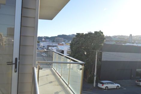 Photo of property in 6/41 Home Street, Mount Victoria, Wellington, 6011