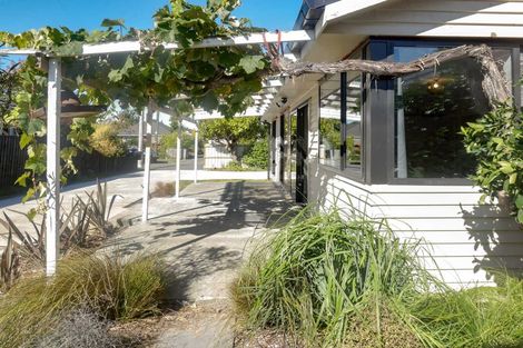 Photo of property in 10 Glencoe Street, Burnside, Christchurch, 8053