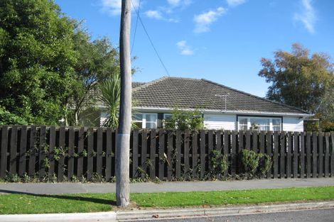 Photo of property in 61 Garreg Road, Bryndwr, Christchurch, 8052