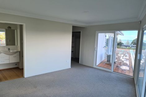 Photo of property in 1/29 Bayview Road, Browns Bay, Auckland, 0630
