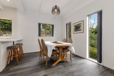 Photo of property in 67 Daffodil Street, Titirangi, Auckland, 0604