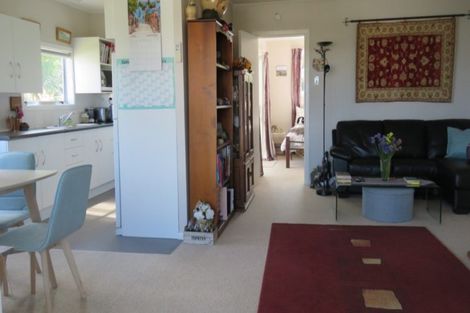 Photo of property in 15 Ferry Street, Foxton Beach, Foxton, 4815