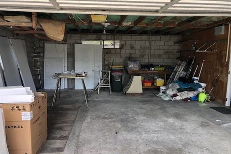 Photo of property in 4 Sispara Place, Beach Haven, Auckland, 0626