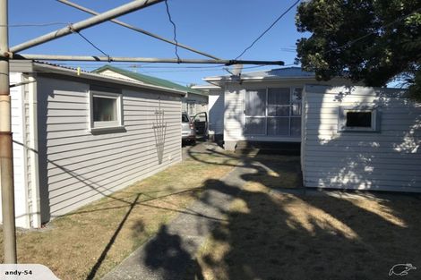 Photo of property in 17 Bolton Street, Petone, Lower Hutt, 5012
