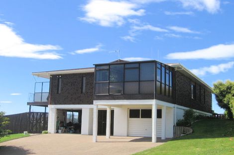 Photo of property in 13 Jenkinson Street, Waihi Beach, 3611