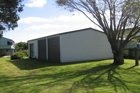 Photo of property in 8 Pataua Street, Pataua South, Parua Bay, 0192