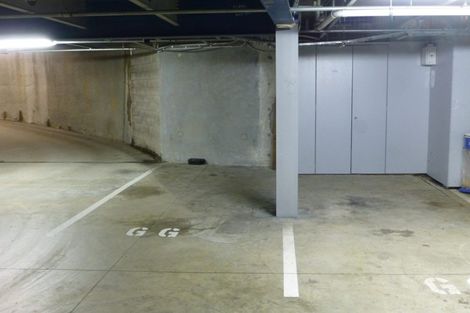 Photo of property in Cooks Apartments, Gg/24 James Cook Crescent, Remuera, Auckland, 1050
