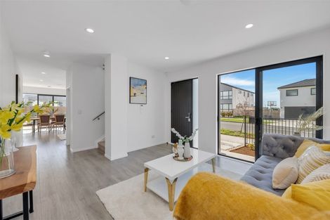 Photo of property in 57 Ksenia Drive, Flat Bush, Auckland, 2019