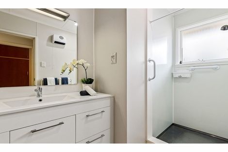 Photo of property in 297 Waimairi Road, Ilam, Christchurch, 8041