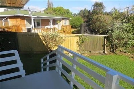 Photo of property in 17b Scott Road, Stanmore Bay, Whangaparaoa, 0932