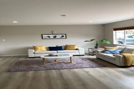 Photo of property in 313 Hobsonville Road, Hobsonville, Auckland, 0618