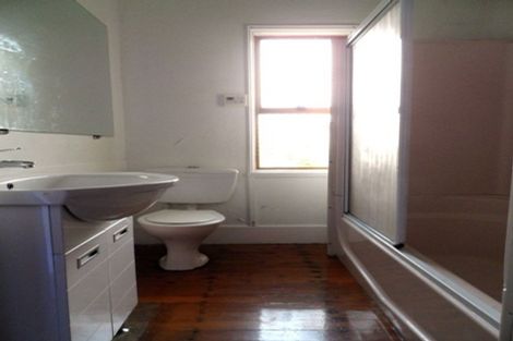 Photo of property in 142 Carruth Road, Papatoetoe, Auckland, 2025