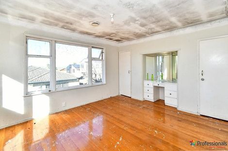 Photo of property in 114 Alfriston Road, Manurewa, Auckland, 2105