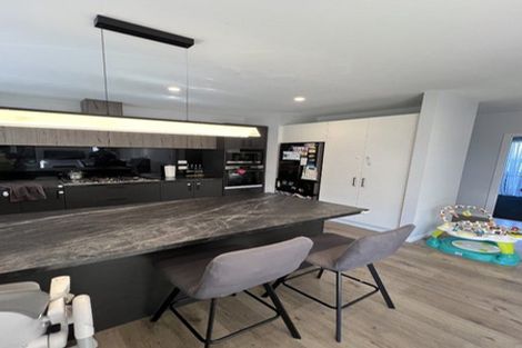 Photo of property in 121 Battalion Drive, Papakura, 2110