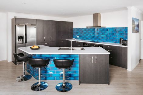 Photo of property in 1 Anglers Way, Omokoroa, 3114