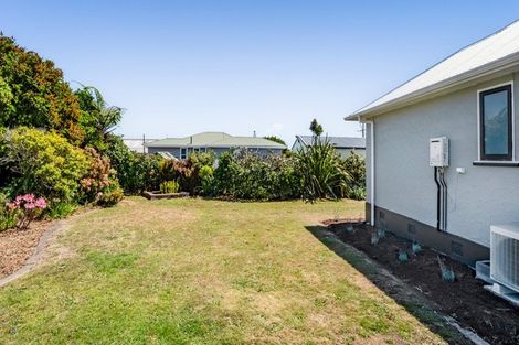 Photo of property in 80 Gisborne Terrace, Opunake, 4616